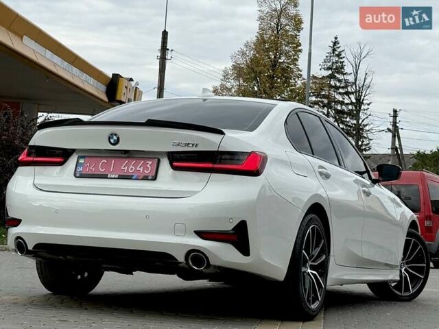 Белый БМВ 3 Серия, объемом двигателя 2 л и пробегом 111 тыс. км за 28900 $, фото 8 на Automoto.ua