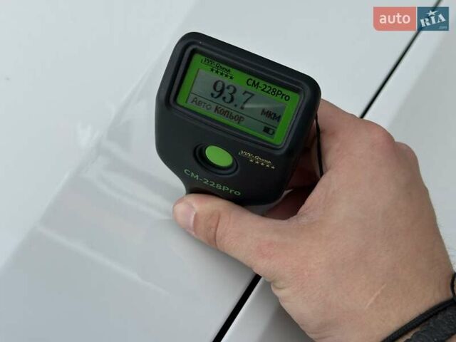 БМВ 3 Серия 2019 в Мукачеве на Automoto.ua Белый БМВ 3 Серия, объемом двигателя 2 л и пробегом 140 тыс. км за 24900 $, фото 47 на Automoto.ua