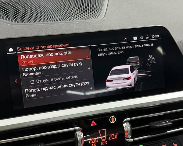 Білий БМВ 3 Серія, об'ємом двигуна 2 л та пробігом 105 тис. км за 27900 $, фото 21 на Automoto.ua