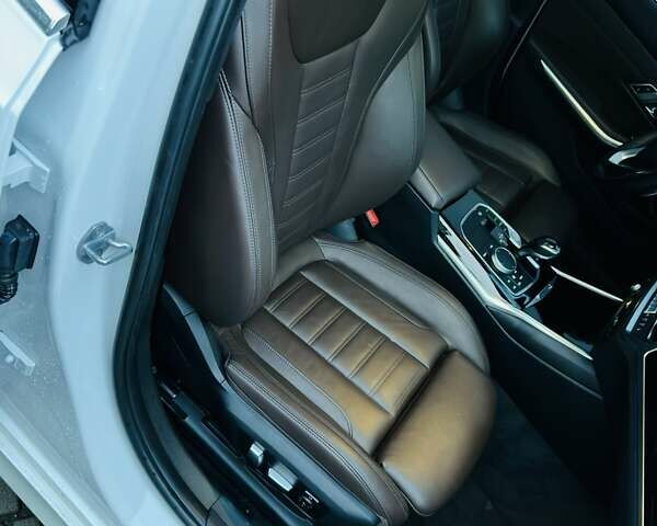 Белый БМВ 3 Серия, объемом двигателя 2 л и пробегом 179 тыс. км за 24900 $, фото 38 на Automoto.ua