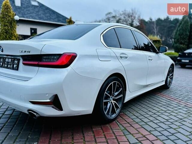 Белый БМВ 3 Серия, объемом двигателя 2 л и пробегом 179 тыс. км за 24900 $, фото 13 на Automoto.ua