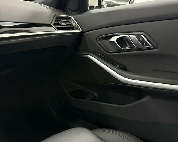 Білий БМВ 3 Серія, об'ємом двигуна 2 л та пробігом 44 тис. км за 31500 $, фото 20 на Automoto.ua