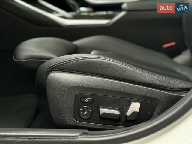 Белый БМВ 3 Серия, объемом двигателя 2 л и пробегом 99 тыс. км за 29999 $, фото 29 на Automoto.ua