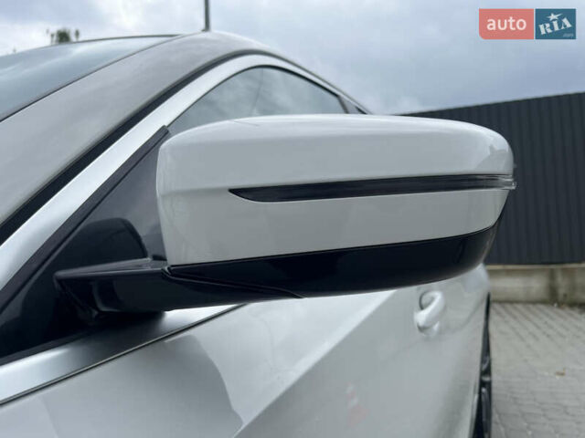Білий БМВ 3 Серія, об'ємом двигуна 2 л та пробігом 54 тис. км за 27800 $, фото 12 на Automoto.ua
