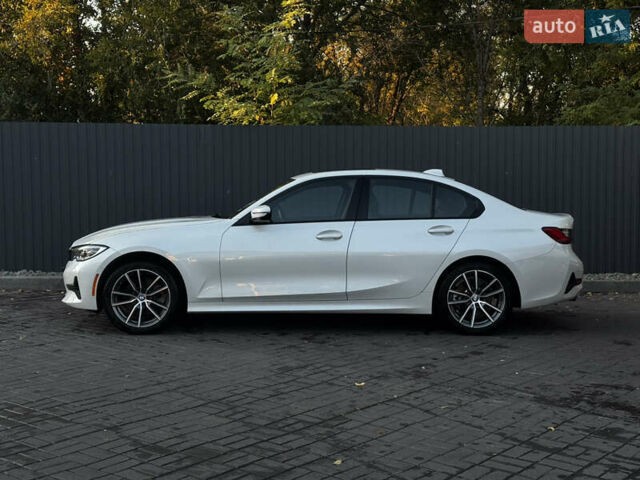 Білий БМВ 3 Серія, об'ємом двигуна 2 л та пробігом 136 тис. км за 27000 $, фото 3 на Automoto.ua