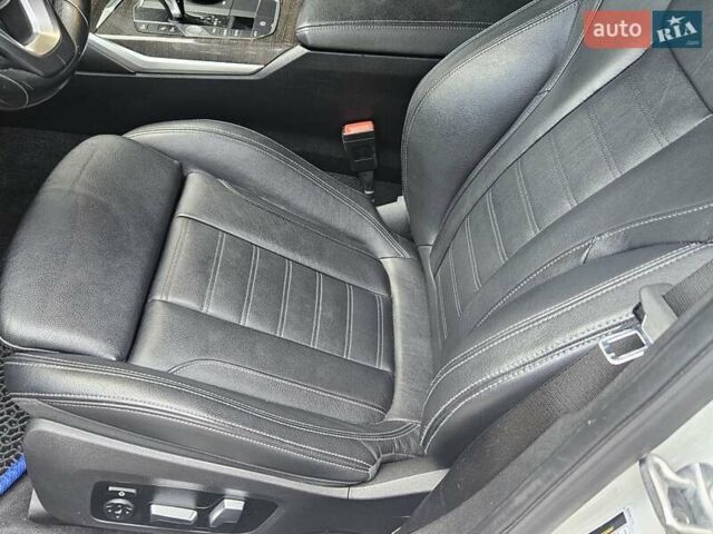 БМВ 3 Серия 2019 в Киеве на Automoto.ua Белый БМВ 3 Серия, объемом двигателя 2 л и пробегом 132 тыс. км за 25950 $, фото 19 на Automoto.ua