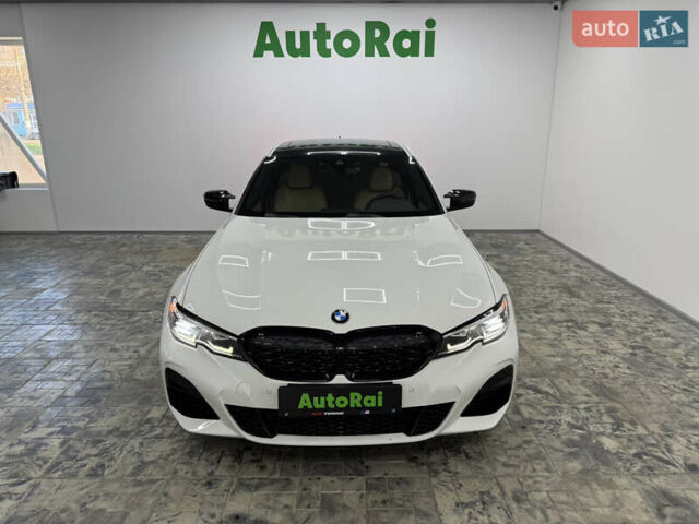 Белый БМВ 3 Серия, объемом двигателя 2 л и пробегом 100 тыс. км за 29999 $, фото 1 на Automoto.ua