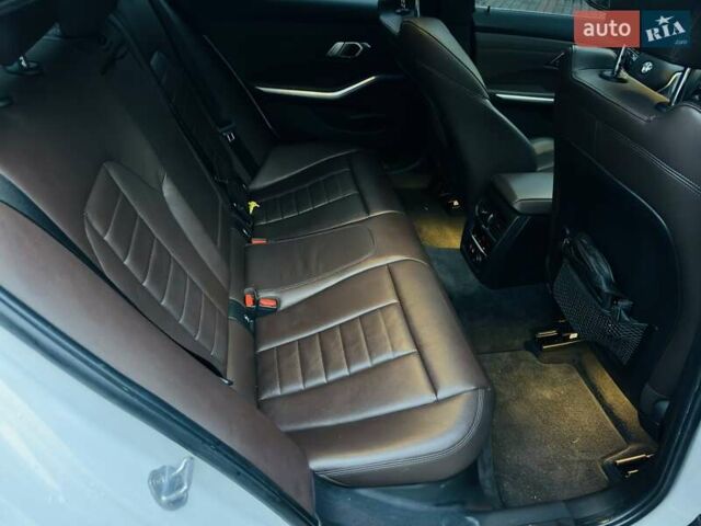 Белый БМВ 3 Серия, объемом двигателя 2 л и пробегом 179 тыс. км за 24900 $, фото 35 на Automoto.ua