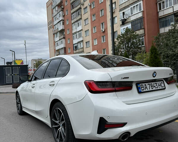 Белый БМВ 3 Серия, объемом двигателя 2 л и пробегом 131 тыс. км за 29000 $, фото 7 на Automoto.ua
