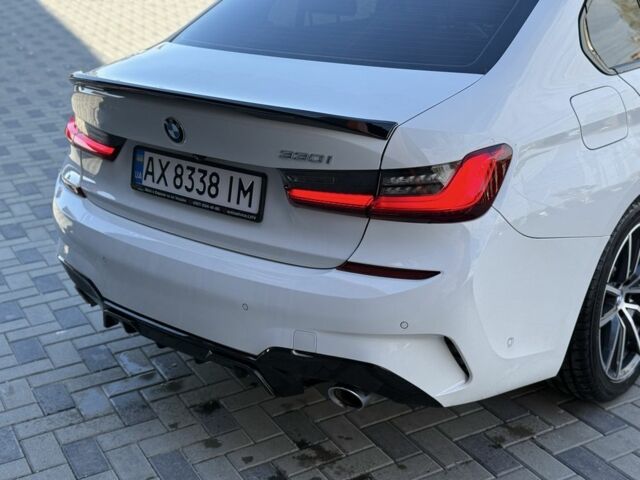 Білий БМВ 3 Серія, об'ємом двигуна 2 л та пробігом 89 тис. км за 29900 $, фото 6 на Automoto.ua