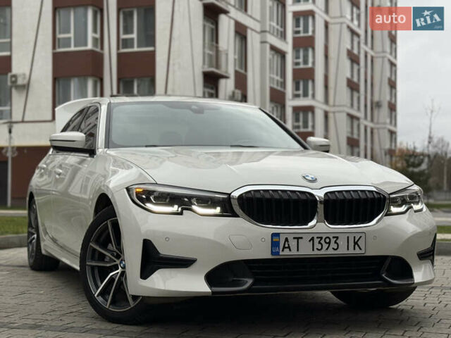 Белый БМВ 3 Серия, объемом двигателя 2 л и пробегом 99 тыс. км за 29999 $, фото 6 на Automoto.ua