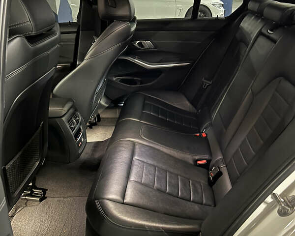 Белый БМВ 3 Серия, объемом двигателя 2 л и пробегом 54 тыс. км за 33200 $, фото 16 на Automoto.ua