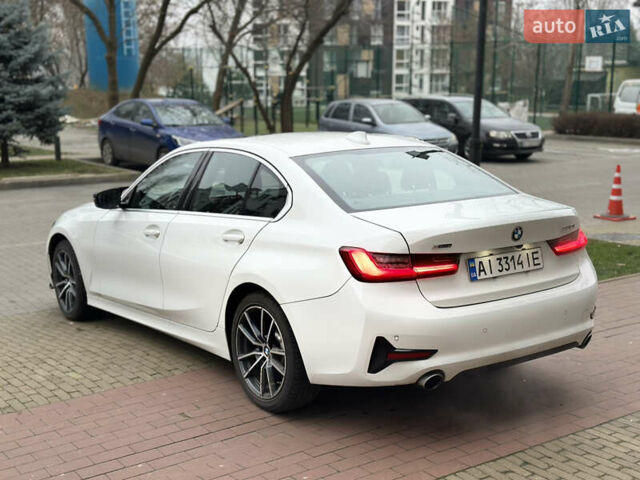 Білий БМВ 3 Серія, об'ємом двигуна 2 л та пробігом 106 тис. км за 30800 $, фото 7 на Automoto.ua