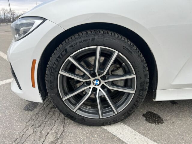 Білий БМВ 3 Серія, об'ємом двигуна 2 л та пробігом 112 тис. км за 29999 $, фото 20 на Automoto.ua