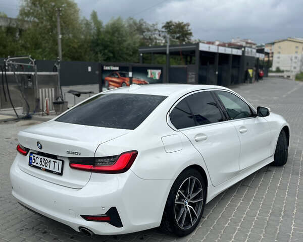 Білий БМВ 3 Серія, об'ємом двигуна 2 л та пробігом 54 тис. км за 27800 $, фото 7 на Automoto.ua