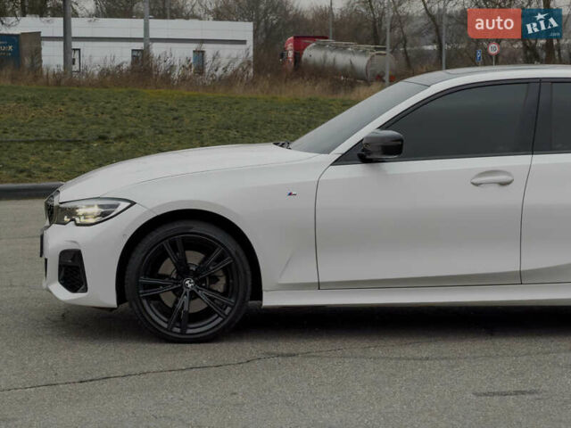 Білий БМВ 3 Серія, об'ємом двигуна 2 л та пробігом 64 тис. км за 25900 $, фото 5 на Automoto.ua