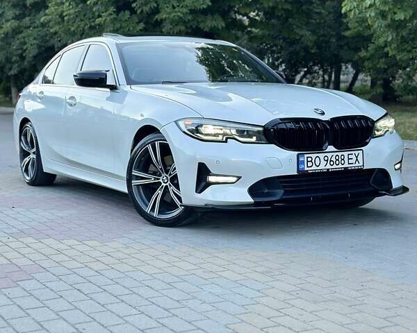 Білий БМВ 3 Серія, об'ємом двигуна 2 л та пробігом 205 тис. км за 25999 $, фото 1 на Automoto.ua