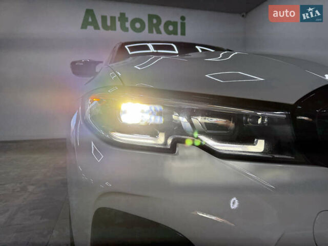 Белый БМВ 3 Серия, объемом двигателя 2 л и пробегом 100 тыс. км за 29999 $, фото 8 на Automoto.ua