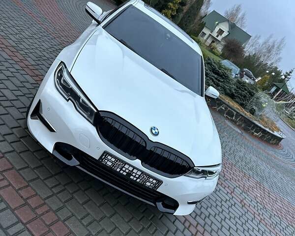 Белый БМВ 3 Серия, объемом двигателя 2 л и пробегом 179 тыс. км за 24900 $, фото 19 на Automoto.ua