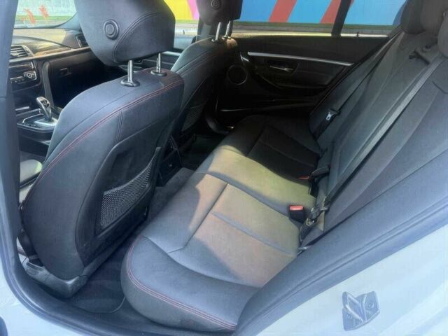 Белый БМВ 3 Серия, объемом двигателя 2 л и пробегом 43 тыс. км за 15000 $, фото 11 на Automoto.ua