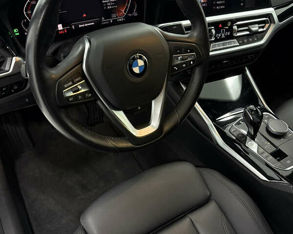 Білий БМВ 3 Серія, об'ємом двигуна 2 л та пробігом 44 тис. км за 31500 $, фото 14 на Automoto.ua