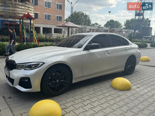 Білий БМВ 3 Серія, об'ємом двигуна 2 л та пробігом 73 тис. км за 30000 $, фото 1 на Automoto.ua