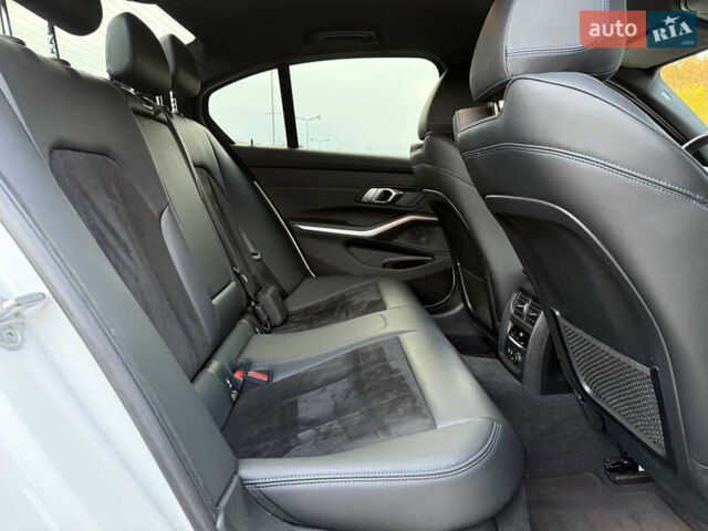 БМВ 3 Серия 2019 в Днепре (Днепропетровске) на Automoto.ua Белый БМВ 3 Серия, объемом двигателя 2 л и пробегом 63 тыс. км за 32600 $, фото 29 на Automoto.ua