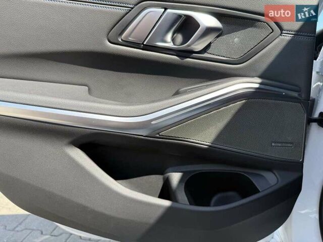 Белый БМВ 3 Серия, объемом двигателя 2 л и пробегом 98 тыс. км за 29999 $, фото 6 на Automoto.ua