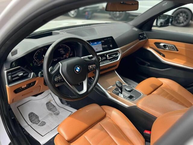 БМВ 3 Серия 2019 в Житомире на Automoto.ua Белый БМВ 3 Серия, объемом двигателя 2 л и пробегом 40 тыс. км за 9200 $, фото 12 на Automoto.ua