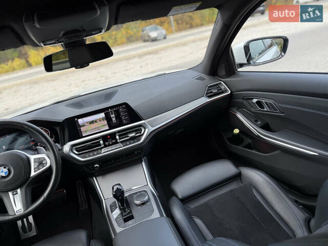 БМВ 3 Серия 2019 в Днепре (Днепропетровске) на Automoto.ua Белый БМВ 3 Серия, объемом двигателя 2 л и пробегом 63 тыс. км за 32600 $, фото 30 на Automoto.ua