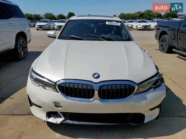 Белый БМВ 3 Серия, объемом двигателя 2 л и пробегом 135 тыс. км за 13400 $, фото 7 на Automoto.ua