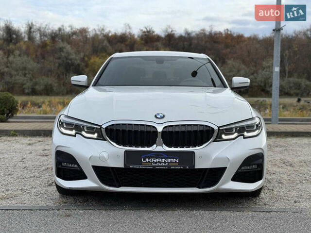 БМВ 3 Серия 2019 в Днепре (Днепропетровске) на Automoto.ua Белый БМВ 3 Серия, объемом двигателя 2 л и пробегом 63 тыс. км за 32600 $, фото 5 на Automoto.ua