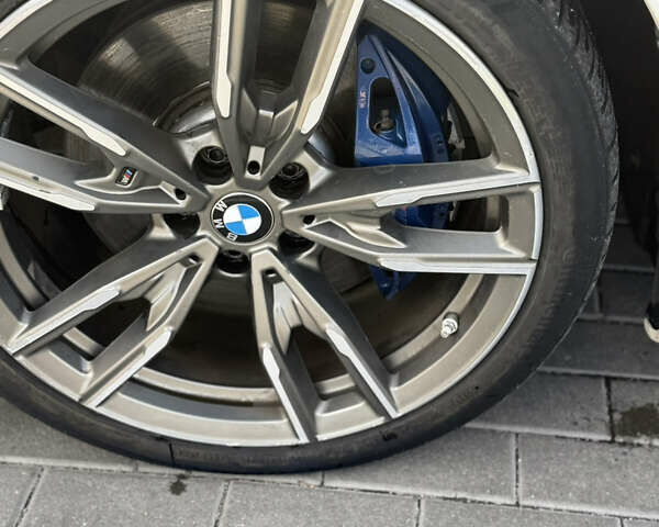 Білий БМВ 3 Серія, об'ємом двигуна 3 л та пробігом 180 тис. км за 39990 $, фото 20 на Automoto.ua
