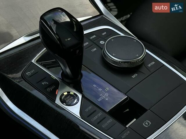 БМВ 3 Серия 2019 в Мукачеве на Automoto.ua Белый БМВ 3 Серия, объемом двигателя 2 л и пробегом 140 тыс. км за 24900 $, фото 36 на Automoto.ua