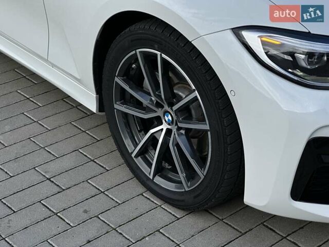 БМВ 3 Серия 2019 в Мукачеве на Automoto.ua Белый БМВ 3 Серия, объемом двигателя 2 л и пробегом 140 тыс. км за 24900 $, фото 8 на Automoto.ua
