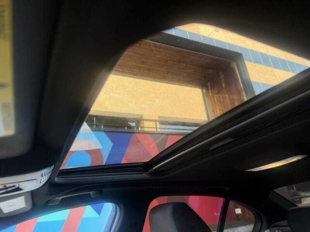 Белый БМВ 3 Серия, объемом двигателя 2 л и пробегом 43 тыс. км за 15000 $, фото 10 на Automoto.ua