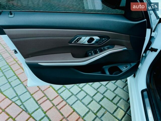 Белый БМВ 3 Серия, объемом двигателя 2 л и пробегом 180 тыс. км за 23900 $, фото 18 на Automoto.ua