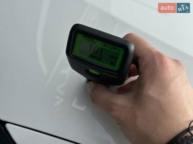 БМВ 3 Серия 2019 в Мукачеве на Automoto.ua Белый БМВ 3 Серия, объемом двигателя 2 л и пробегом 140 тыс. км за 24900 $, фото 57 на Automoto.ua