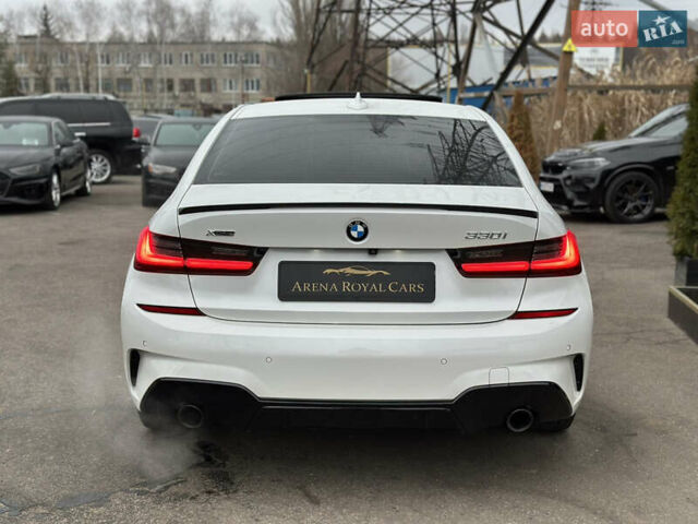 Білий БМВ 3 Серія, об'ємом двигуна 2 л та пробігом 69 тис. км за 30500 $, фото 10 на Automoto.ua