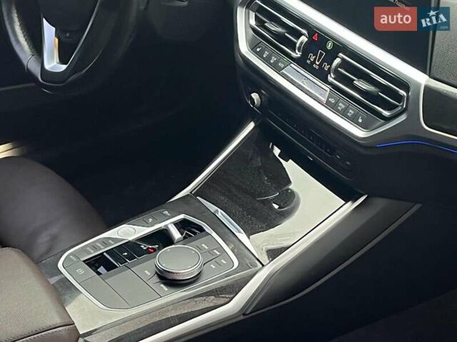 Белый БМВ 3 Серия, объемом двигателя 2 л и пробегом 135 тыс. км за 24990 $, фото 36 на Automoto.ua