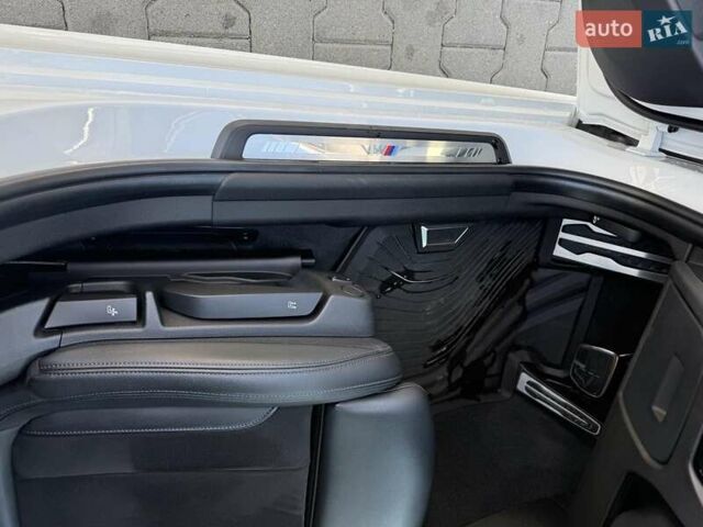 Белый БМВ 3 Серия, объемом двигателя 2 л и пробегом 98 тыс. км за 29999 $, фото 9 на Automoto.ua