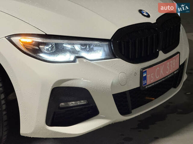 Білий БМВ 3 Серія, об'ємом двигуна 2 л та пробігом 68 тис. км за 29999 $, фото 14 на Automoto.ua