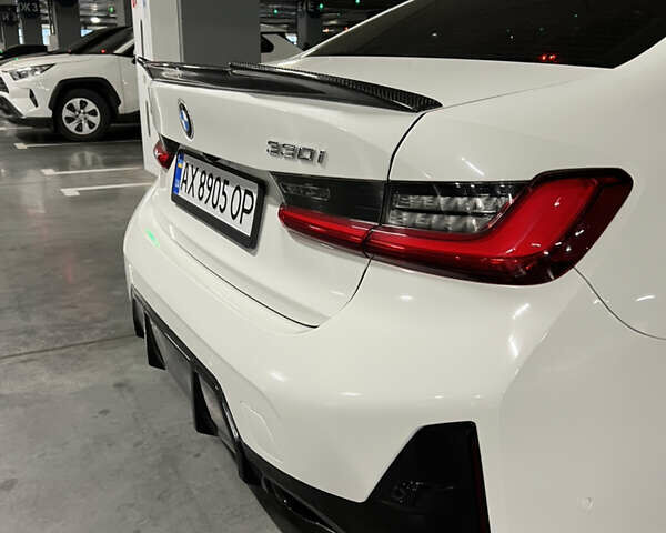Белый БМВ 3 Серия, объемом двигателя 2 л и пробегом 54 тыс. км за 33200 $, фото 5 на Automoto.ua
