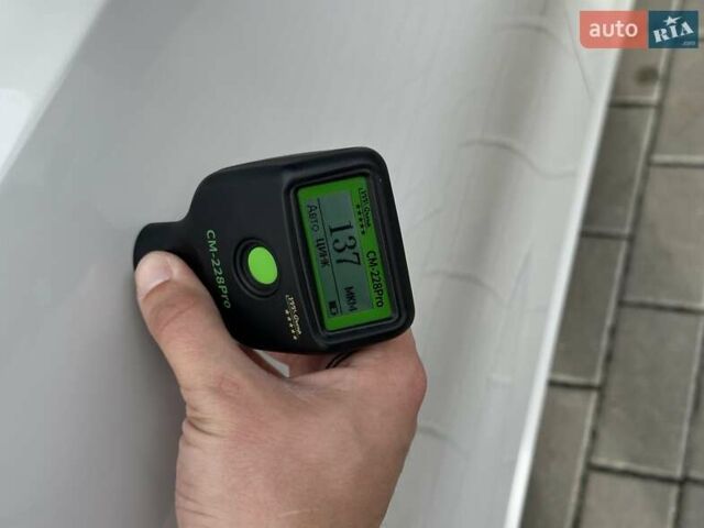 БМВ 3 Серия 2019 в Мукачеве на Automoto.ua Белый БМВ 3 Серия, объемом двигателя 2 л и пробегом 140 тыс. км за 24900 $, фото 49 на Automoto.ua