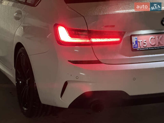 Білий БМВ 3 Серія, об'ємом двигуна 2 л та пробігом 68 тис. км за 29999 $, фото 6 на Automoto.ua