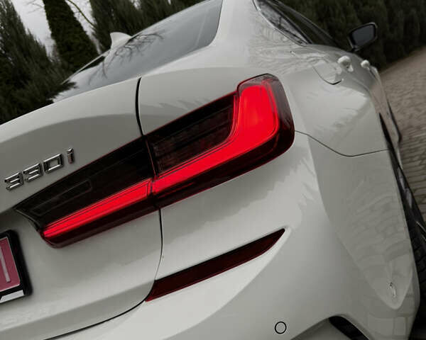 Білий БМВ 3 Серія, об'ємом двигуна 2 л та пробігом 155 тис. км за 24200 $, фото 28 на Automoto.ua