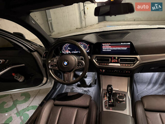 Білий БМВ 3 Серія, об'ємом двигуна 2 л та пробігом 68 тис. км за 29999 $, фото 24 на Automoto.ua