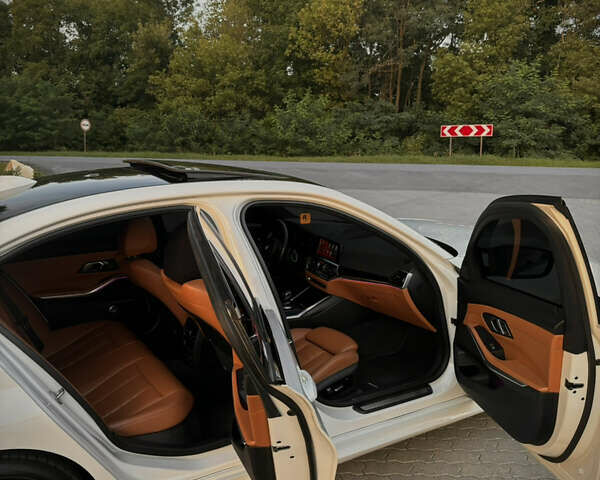 Белый БМВ 3 Серия, объемом двигателя 2 л и пробегом 138 тыс. км за 29999 $, фото 15 на Automoto.ua
