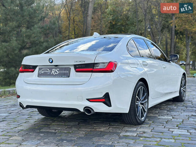 Белый БМВ 3 Серия, объемом двигателя 2 л и пробегом 116 тыс. км за 27500 $, фото 10 на Automoto.ua