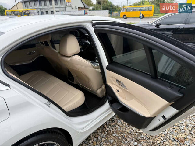 Білий БМВ 3 Серія, об'ємом двигуна 2 л та пробігом 168 тис. км за 22999 $, фото 32 на Automoto.ua
